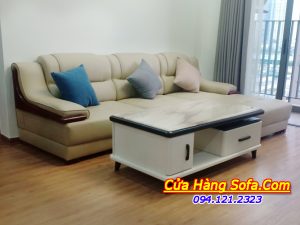 Mẫu sofa da màu kem ốp tay sơn cao cấp AmiA SFD 251